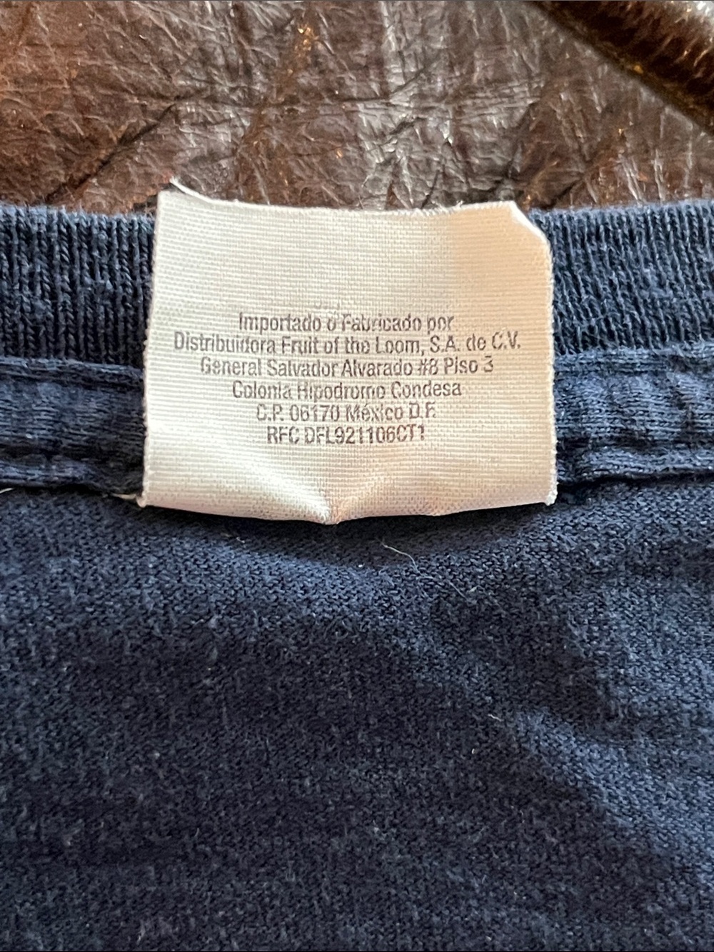 Fruit of the Loom Navy V‑Neck Tee with Retro Bear Graphic - Picture 4 of 5